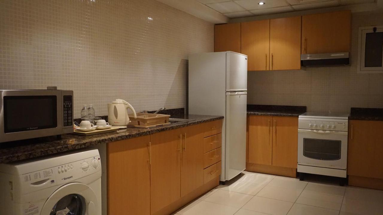 אפרטהוטל Golden Tulip שארג'ה מראה חיצוני תמונה