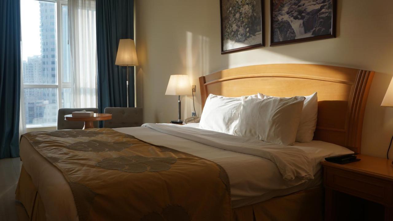 אפרטהוטל Golden Tulip שארג'ה מראה חיצוני תמונה