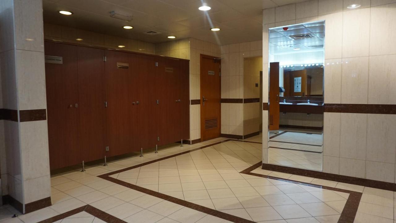 אפרטהוטל Golden Tulip שארג'ה מראה חיצוני תמונה