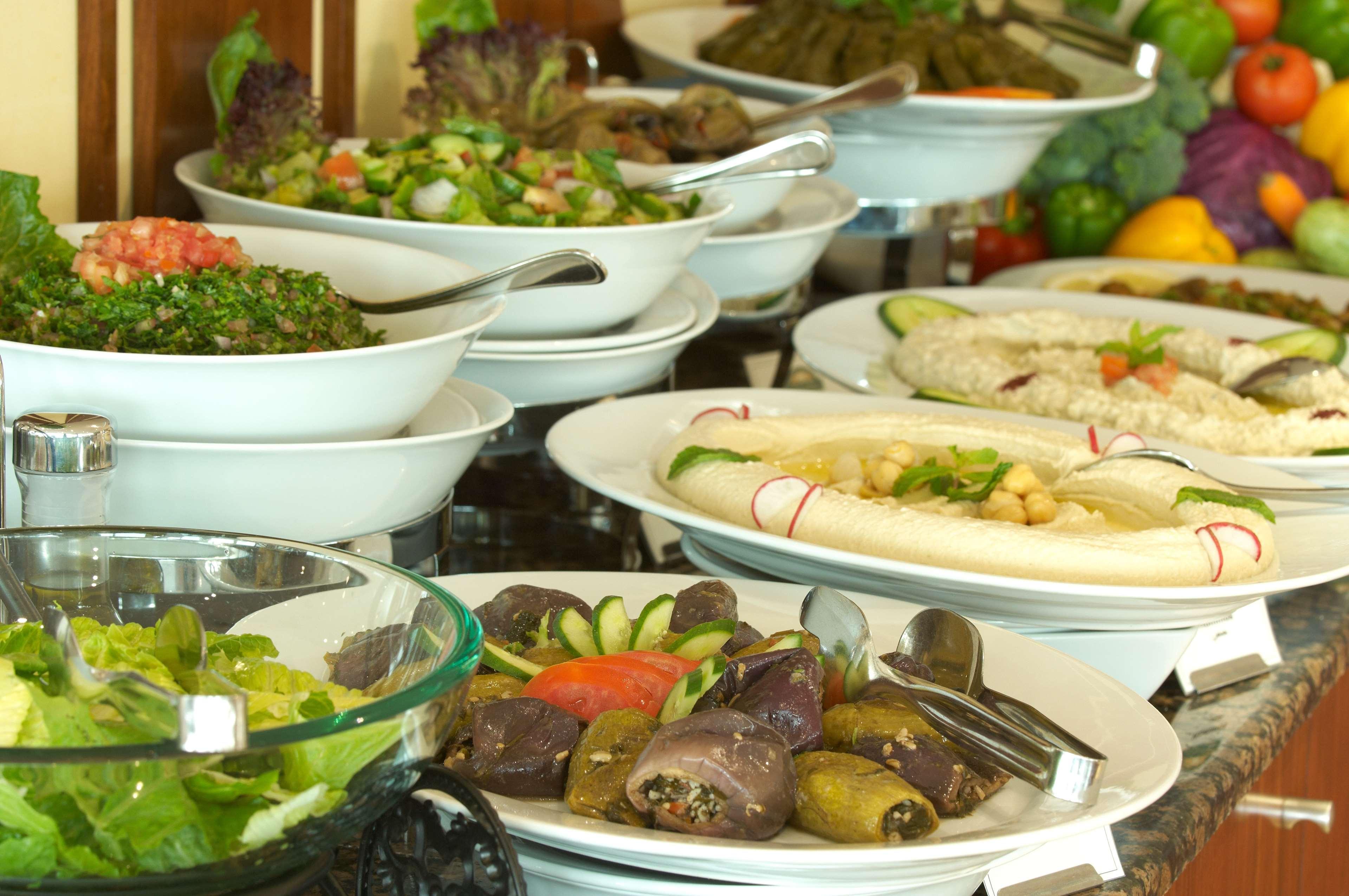 אפרטהוטל Golden Tulip שארג'ה מראה חיצוני תמונה