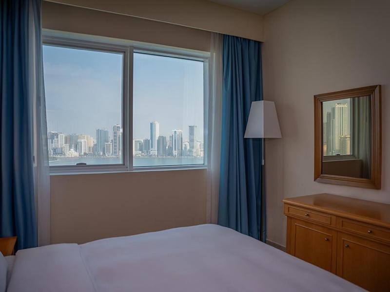 אפרטהוטל Golden Tulip שארג'ה מראה חיצוני תמונה
